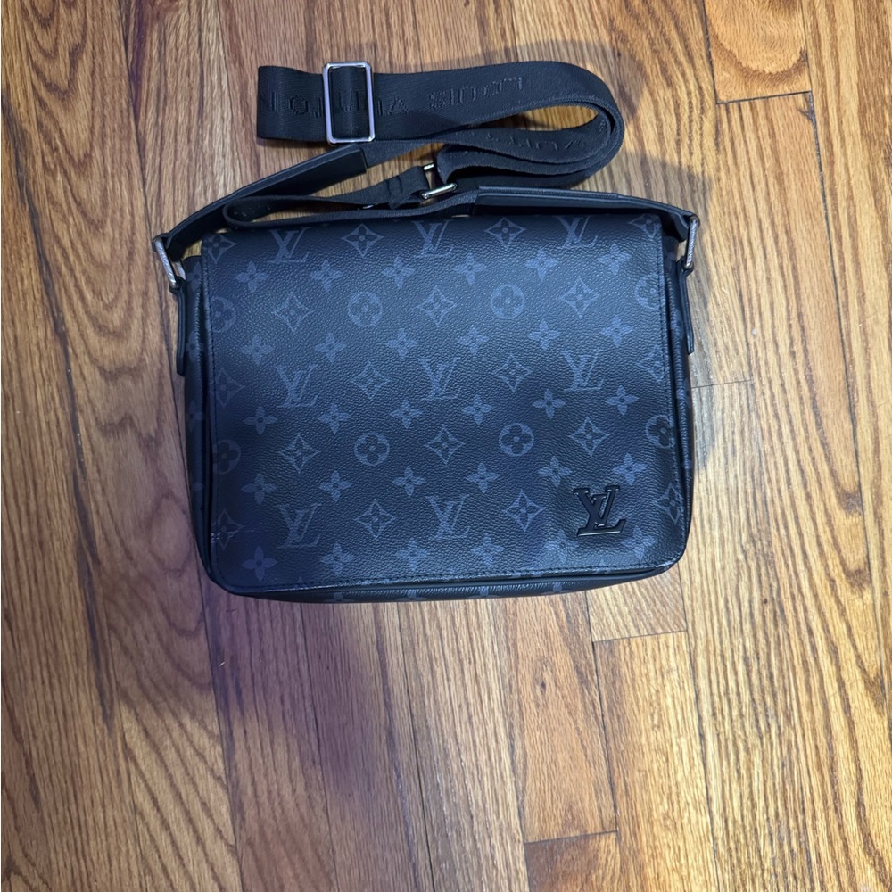 Louis Vuitton Dark Gray Monogram Messenger Bag